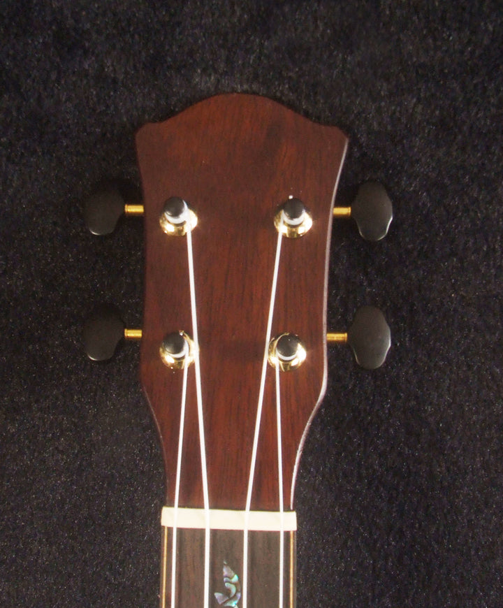 Handcrafted Gypsy Tenor Ukulele Solid Taiwania, Curly Maple Archback, Angel, Vine Inlay, Soft-bag, Bruce Wei GUT17-2031