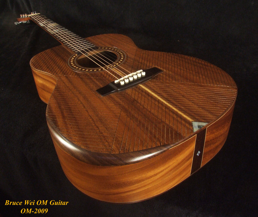 Handmade OM Acoustic Guitar, Solid Acacia , Engraved Top, Bevelled Armrest, Mop TIGER Inlay, Soft-bag, Bruce Wei OM-2009