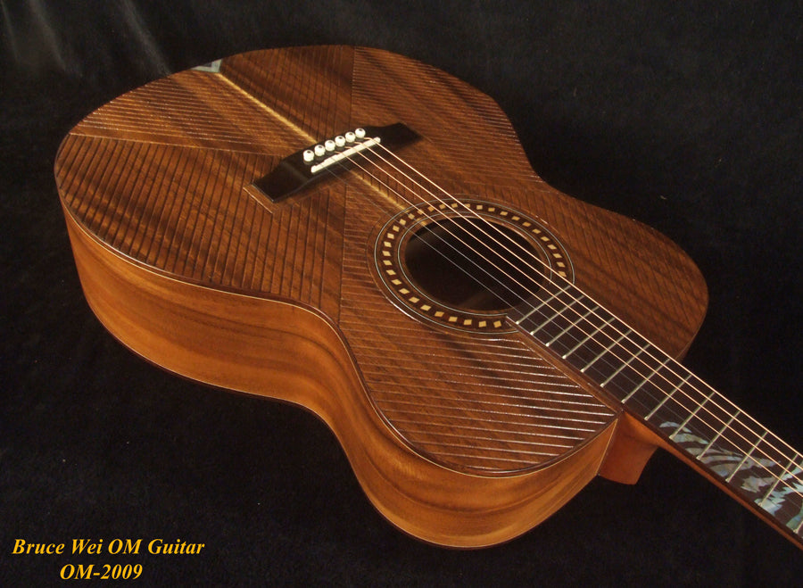 Handmade OM Acoustic Guitar, Solid Acacia , Engraved Top, Bevelled Armrest, Mop TIGER Inlay, Soft-bag, Bruce Wei OM-2009
