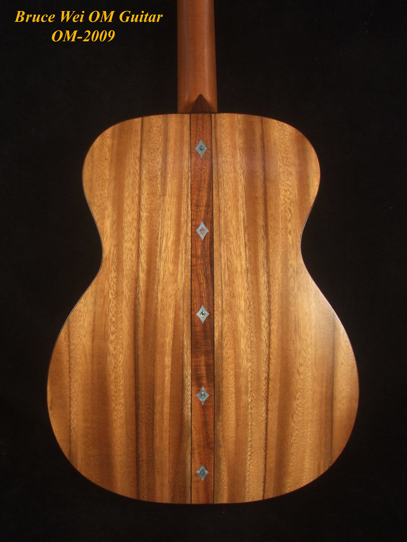 Handmade OM Acoustic Guitar, Solid Acacia , Engraved Top, Bevelled Armrest, Mop TIGER Inlay, Soft-bag, Bruce Wei OM-2009