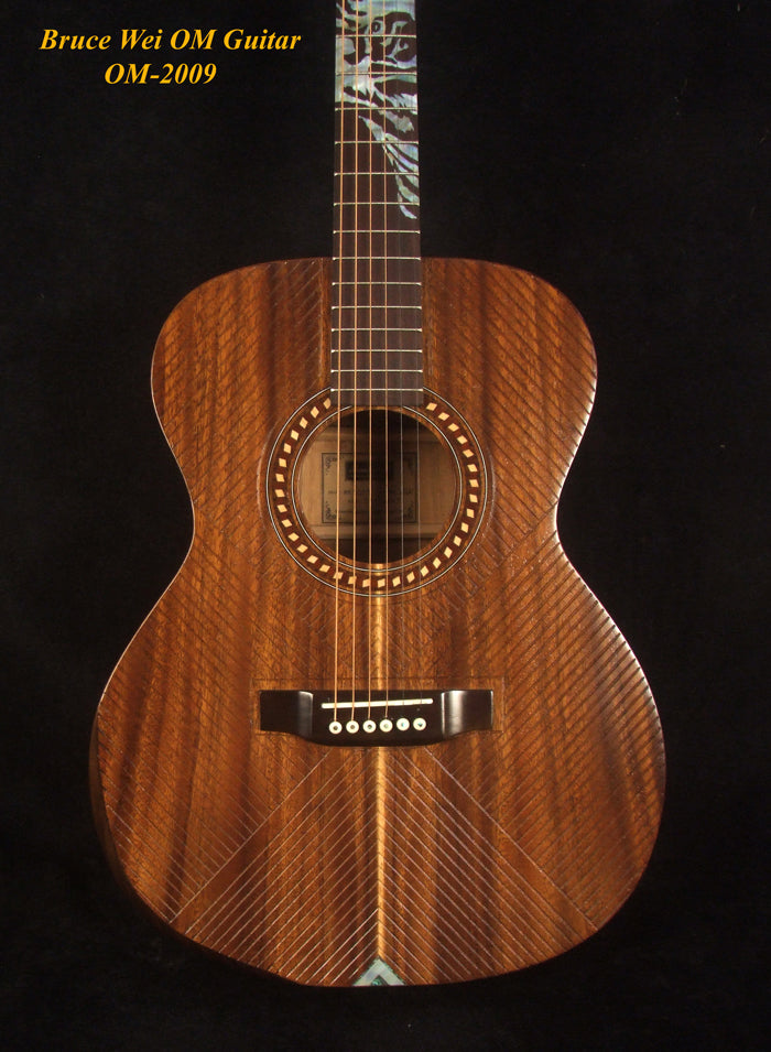 Handmade OM Acoustic Guitar, Solid Acacia , Engraved Top, Bevelled Armrest, Mop TIGER Inlay, Soft-bag, Bruce Wei OM-2009