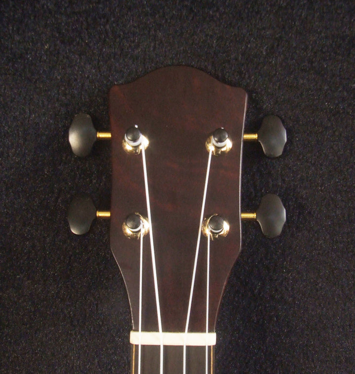 Handmade Sopranissimo/ Pocket Ukulele, Solid Hawaiian Koa, MOP Inlay, Soft-bag, Bruce Wei UAG11-2040