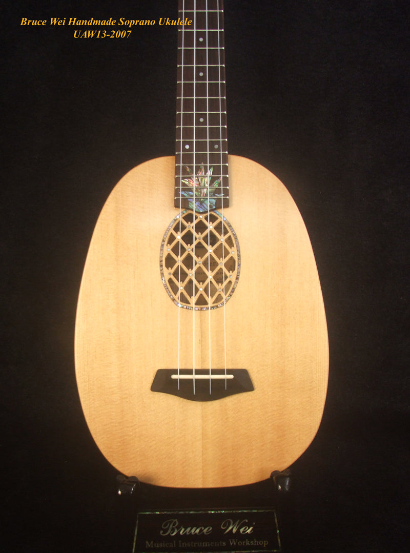 Handmade Soprano Ukulele, Solid Spruce, Mahogany Archback Pineapple, Soft-bag, Bruce Wei UAW13-2007