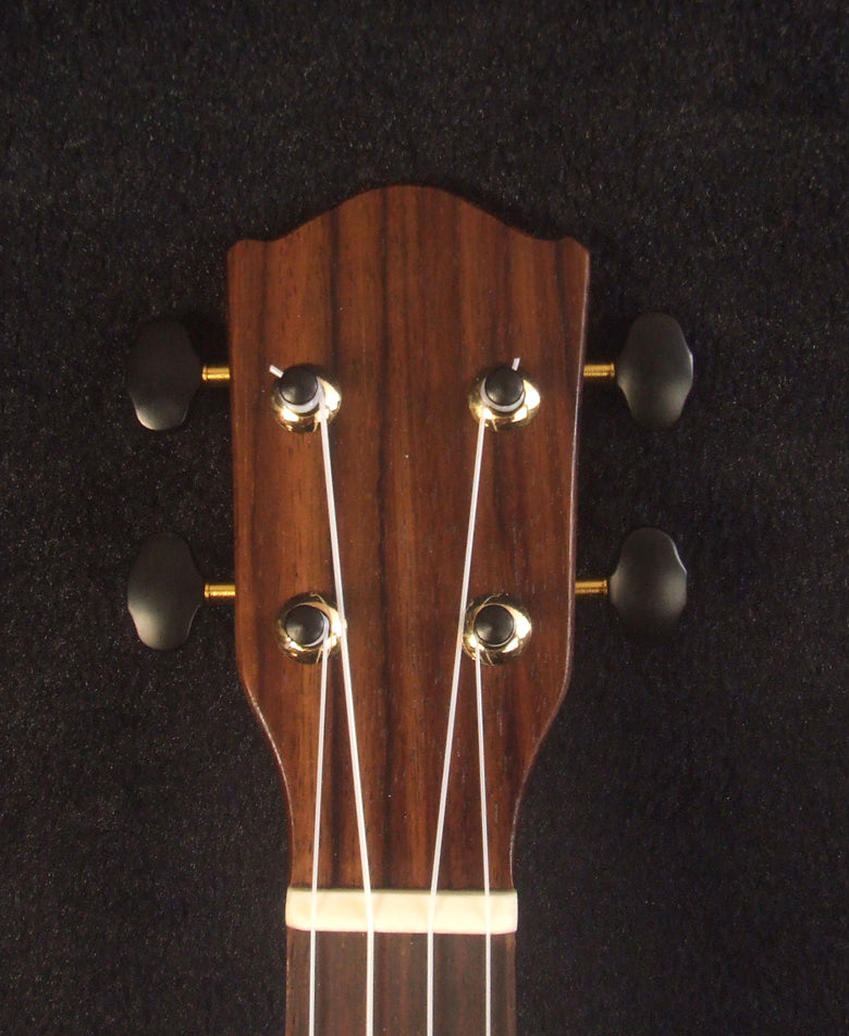 Handmade Soprano Ukulele, Solid Spruce, Mahogany Archback Pineapple, Soft-bag, Bruce Wei UAW13-2007