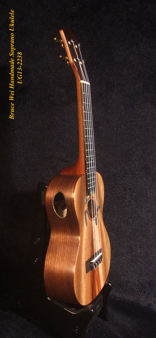 Handmade Soprano Ukulele, Solid Taiwania, Rosewood, Turtle Soundhole, Soft-bag, Bruce Wei UG13-2238