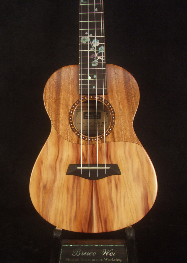 Handmade Concert Ukulele, Solid Taiwania, Pommele, TAIWAN Map, Soft-bag, Bruce Wei UG15-2875