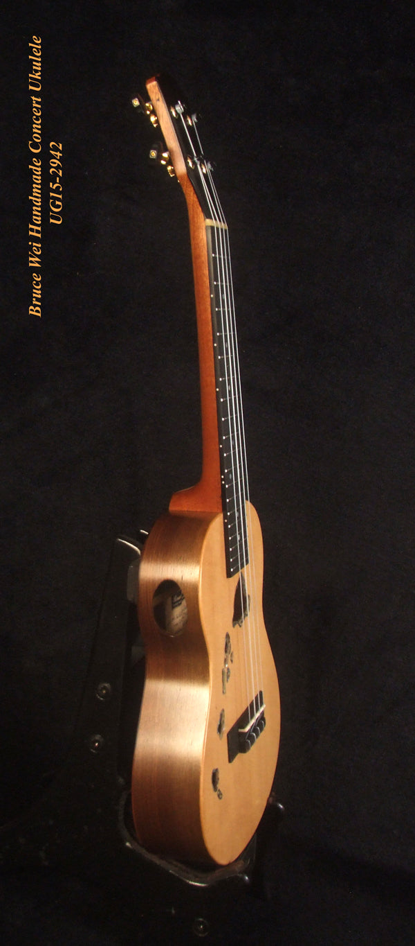 Handcrafted Concert Ukulele, Solid Spruce, Macassar Ebony, The Islands Soundhole, Soft-bag, Bruce Wei UG15-2942
