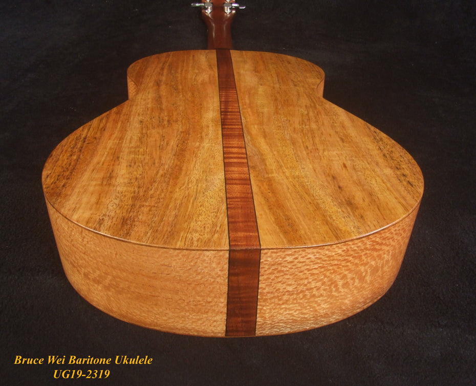 Handcrafted Baritone Ukulele, Solid Mango 4 String, Maple Leaf Inlay, Soft-bag, Bruce Wei UG19-2319
