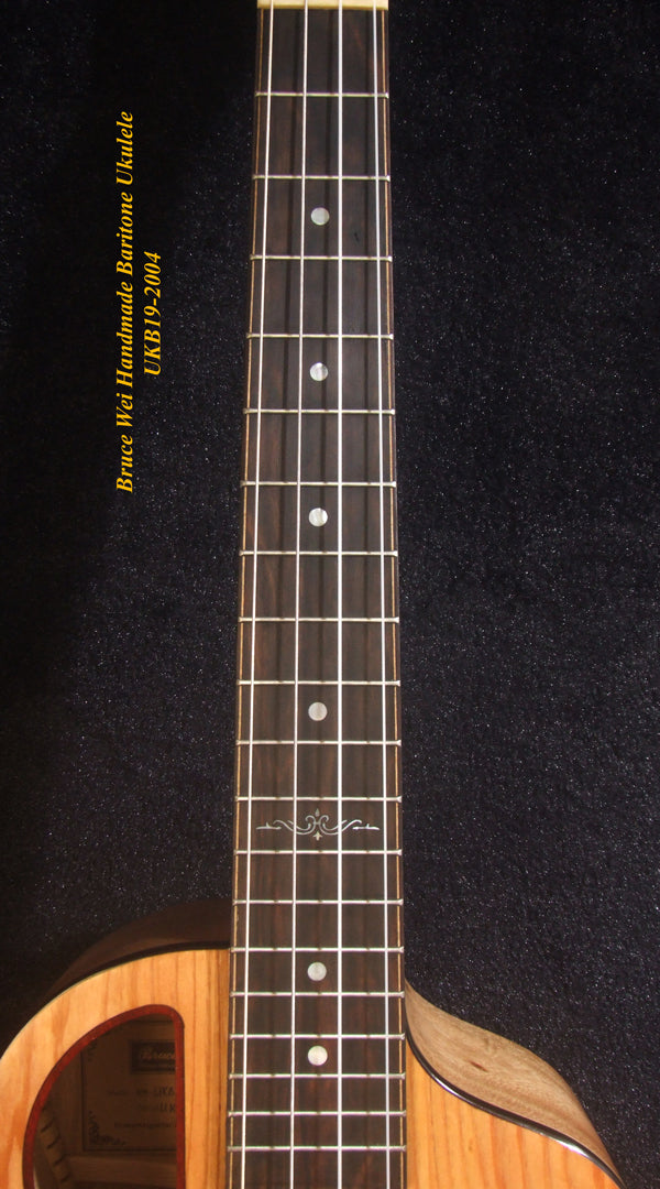 Handcrafted 4 String Baritone Ukulele, Solid Taiwania, Soft-bag, Bruce Wei UKB19-2004