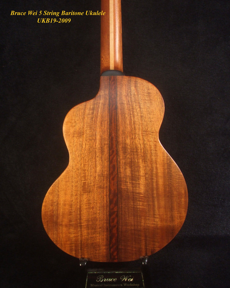 Handcrafted 5 String Baritone Ukulele, Curly Hawaiian Koa, Maple Leaf Inlay, Soft-bag, Bruce Wei UKB19-2009
