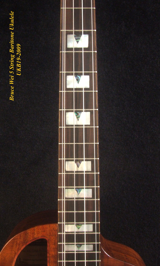 Handcrafted 5 String Baritone Ukulele, Curly Hawaiian Koa, Maple Leaf Inlay, Soft-bag, Bruce Wei UKB19-2009