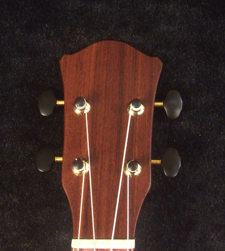 Handcrafted Baritone Ukulele, ArchBack, 4 String, Solid Spruce & Mahogany, Soft-bag, Bruce Wei UP19-2003-1