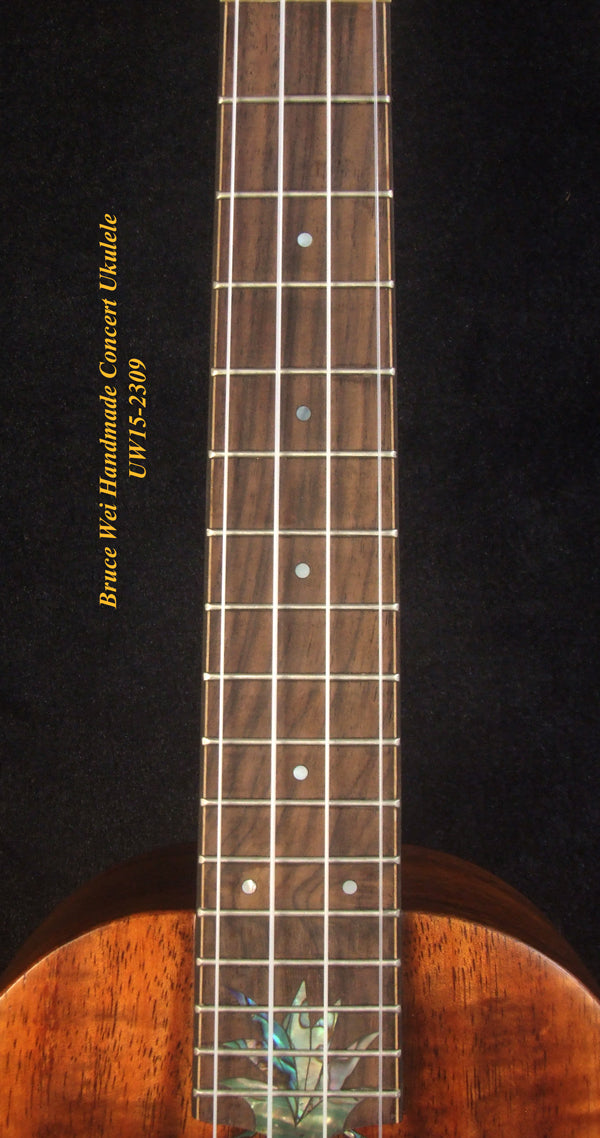 Handmade Pineapple Concert Ukulele, Solid Hawaiian Koa, Spalted Maple, Pineapple Soundhole, Soft-bag, Bruce Wei UW15-2309
