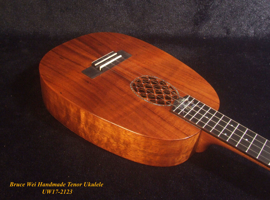 Handmade Tenor Ukulele, Solid Hawaiian Koa Pineapple Tenor Ukulele, Pineapple Soundhole, Soft-bag, Bruce Wei UW17-2123